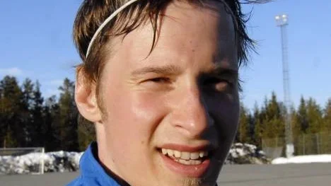 Jens Nilsson lämnar Arvidsjaur och flyttar till Karlstad. Det betyder att IFK Arvidsjaurs fotbollslag och K 4:s innebandygäng tappar en bra spelare.