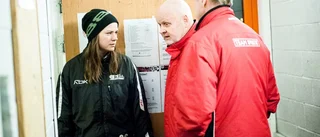 Luleå Hockey: "Betalar inte hennes hyra"