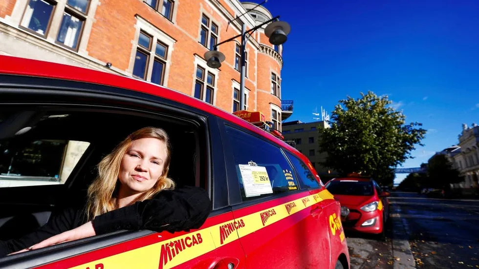 Inga större problem. Taxichauffören Nathalie Sandman tycker inte att alla vägarbeten i Luleå ställt till med så stora problem, undantaget lite köer morgon och eftermiddag.