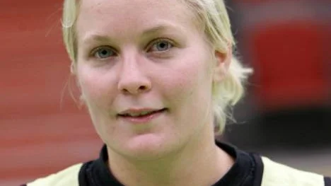 Det kan hända att Strömnäs GIF får klara sig utan skyttedrottningen Malin Lundström nästa säsong." Jag har inte bestämt mig än för hur jag ska göra", säger hon. (Arkivbild)