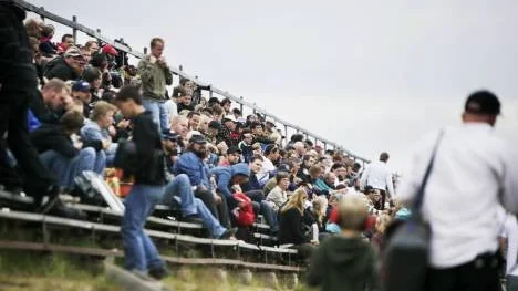 Under lördagen var det fullt på den stora läktaren på Pite Dragway men när finalerna avgjordes var det nästan tomt.