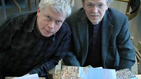 NY BOK. Kjell Törmä och Jan-Erik Kuoksu ger ut Jukkasboken med anledning firandet av Jukkasjärvi kyrka 400 år.