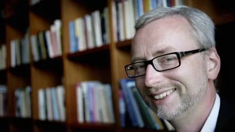 BÖCKER, TV OCH UTSTÄLLNING.  "Vi har en väldig kunskapsbas som det är vår skyldighet att förmedla och göra tillgänglig", säger Dick Harrison, professor i historia vid Lunds universitet. Foto: Jessica Gow