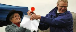 Bygget av nya järnvägen invigt