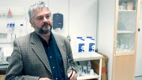 "Förutom riskgruppen rekommenderas gravida att ta vaccinet. Eftersom det också ger skydd mot svininfluensan", säger Anders Nystedt, smittskyddsläkare vid Sunderby sjukhus. (Arkivbild)