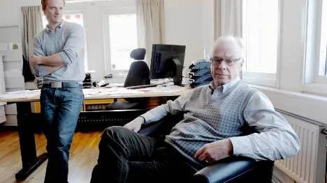 Det går bra för Erik Larssons BD bygg som ökat sin omsättning med 36 miljoner kronor senaste året.Nu hoppas han få bygga Strömbacka Strand, ett projekt som leds av pappa Sture Larsson. (Arkivbild)
