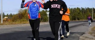 Svettiga skoljoggare sprang för sjuka barn