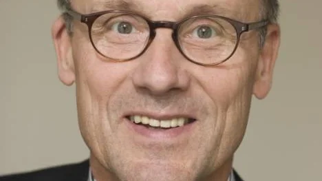 Jan-Eric Sandberg, chef för arbetsgivarorganisationen Teknikföretagen region Norr, anser att facken gör ett generalfel. "De tittar bakåt i tiden", säger han.