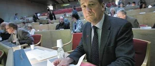 BD tvingas backa in i oviss framtid