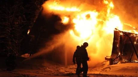 ÖVERTÄNT. Huset som började brinna gick inte att rädda.