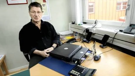 INBROTT. "Jag satte mig och slog på datorn först då såg jag att min skärm var borta", säger Werner Jäger, ReArb institutet.