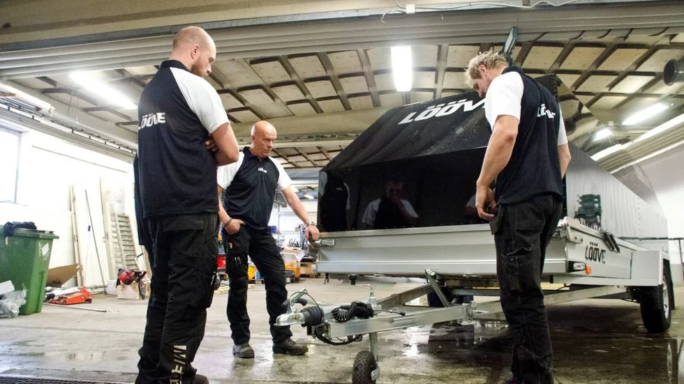 Ombildat efter konkursen. Mattias Lind, Mikael Lind och Mats Lendholm är alla delägare i det nya bolaget Lööve Nordic AB.