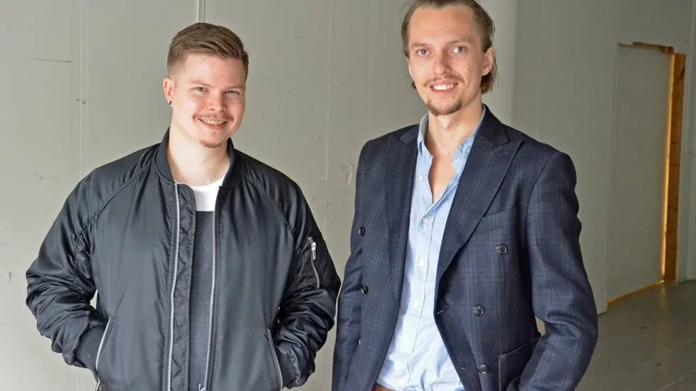 Flyttar in. Jimmy Lindvall och Jens Ekman har hittat lokalen de vill ha för att öppna Norrbottens första e-sportcenter. I november siktar de på att ha ordnat all inredning och fått datorerna på plats.
