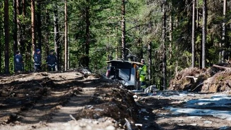 Provbrytningen är uppskjuten, men aktivisterna förbereder sig för fortsatt kamp.