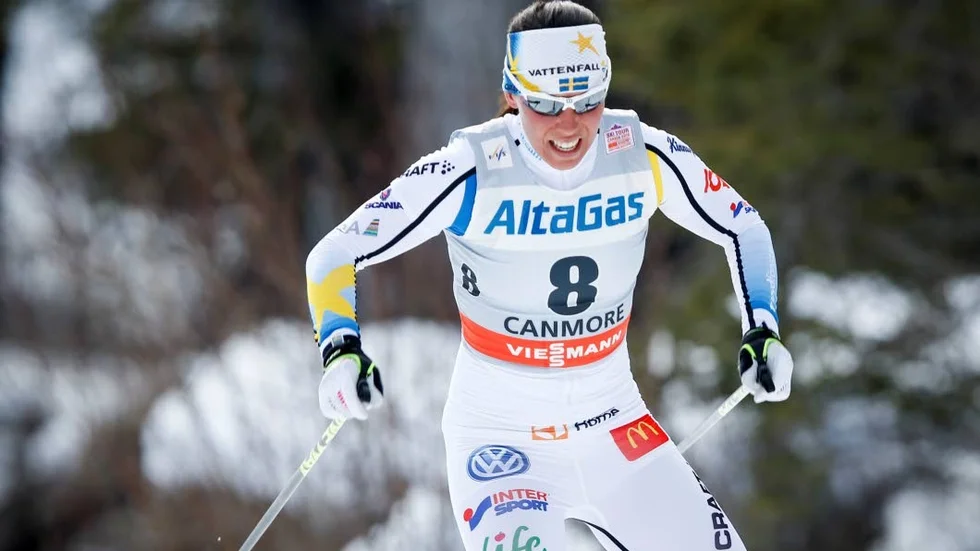Ingen bra dag. Charlotte Kalla har det fortsatt tungt i spåren.