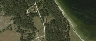 41 kvadratmeter stor stuga på Fårö såld till nya ägare