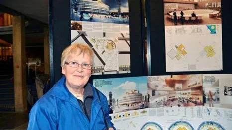 PERSONLIG FAVORIT.  Doris Messner hade likt många Kirunabor Kritallen som en favorit. " De andra förslagen är jag inte nöjd med" tyckte hon.