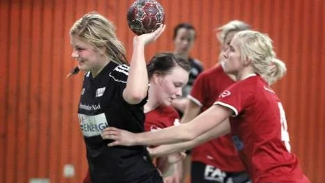 Pernilla Fahlgren Viklund är kanske tillbaka i Lillpites dress nästa säsong.