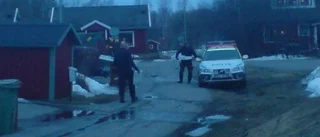 Polisen gjorde tillslag mot villa