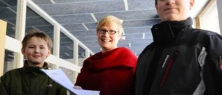 Elevprotest mot indragen älgfärs