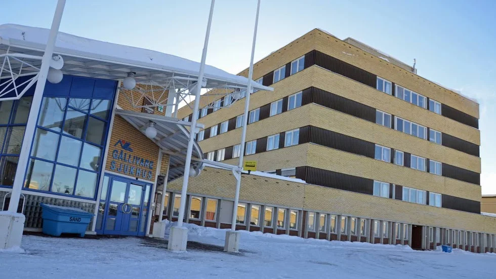Anmäls. En läkare vid Gällivare sjukhuset anmäler sjukhsuet för att de inte gjort någon lex Maria av händelsen.