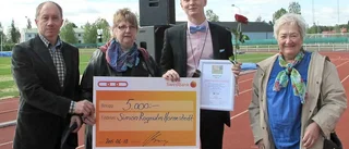 Avgångselev fick 5 000 kronor
