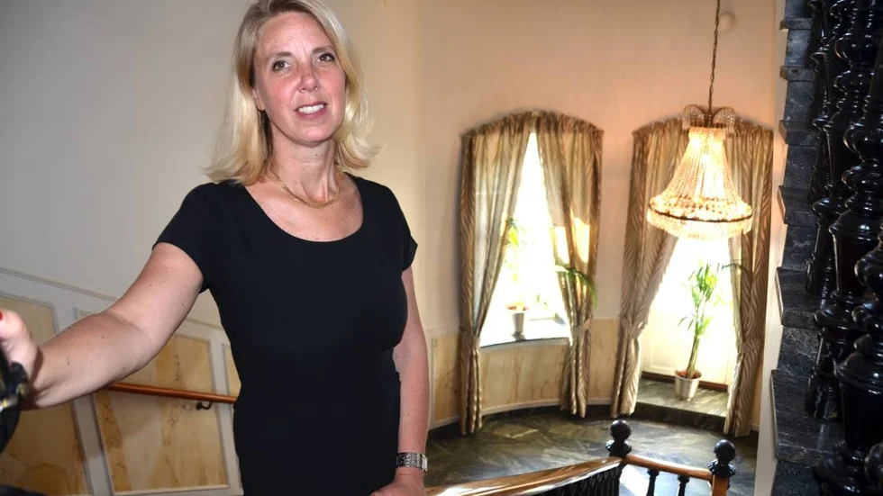 ANRIKT.Susanne Wallin VD för Haparanda Stadshotell. Det anrika hotellet började byggas 1897 och stod klart 1900.