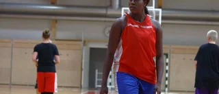 Så ska nye coachen lyfta Uppsala Basket