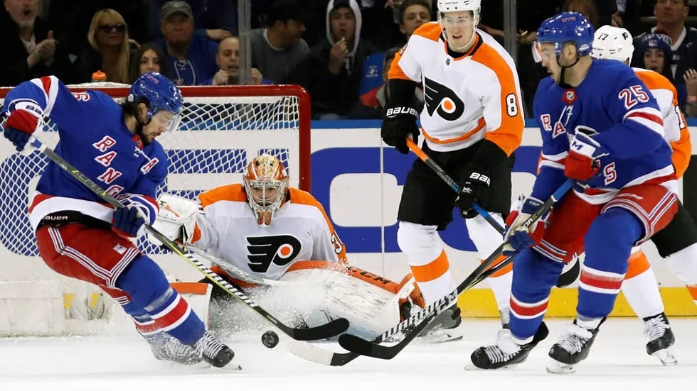 Robert Hägg under en match mot New York Rangers.
