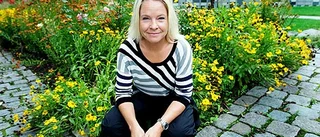 Hübinette vill skratta mer