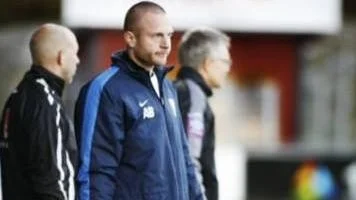 Andreas Brännström får se matchen mot Karlstad från läktaren