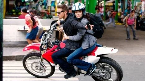 Jeremy Renner och Rachel Weisz i The Bourne Legacy.