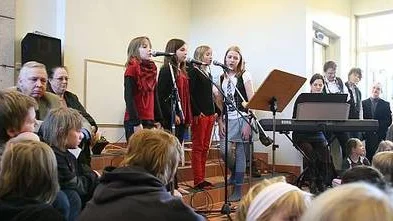 Rebecca Gustavsson, Olivia Murdoch, Johanna Dahlström och Jessica Pettersson uppträdde med sång och musik