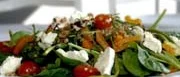 Ljummen sallad med matvete, rostade grönsaker och chèvre