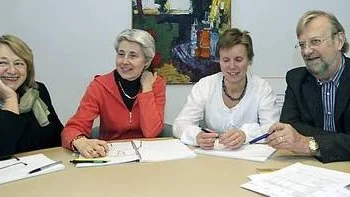 I år firar Konsument Uppsala 30-årsjubileum. Från vänster ses rådgivarna May Strandberg, Maria Hillver, Carina Mattsson och Kåre Forsberg.