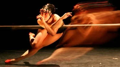 Beijing Modern Dance Company i aktion.