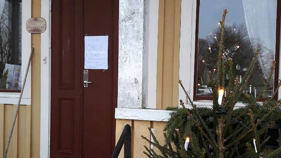 Svenska kyrkan höll öppet på Edvalla församlingshem på torsdagen för alla som drabbats av tisdagen och onsdagens stormar.