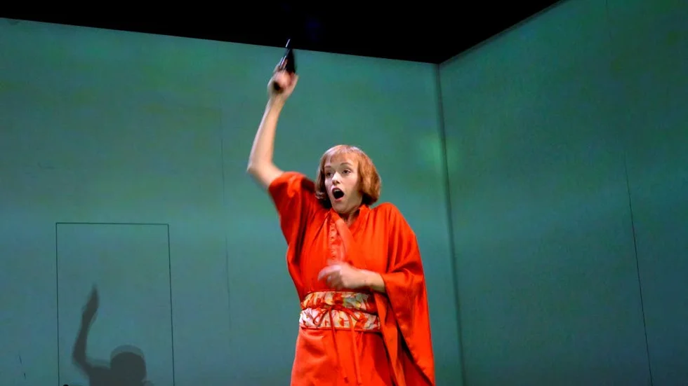 ”Lulu” – en svårspelad pjäs i Sverige 2019? Här Livia Millhagen i en av rollerna när den sattes upp på Dramaten 2006.