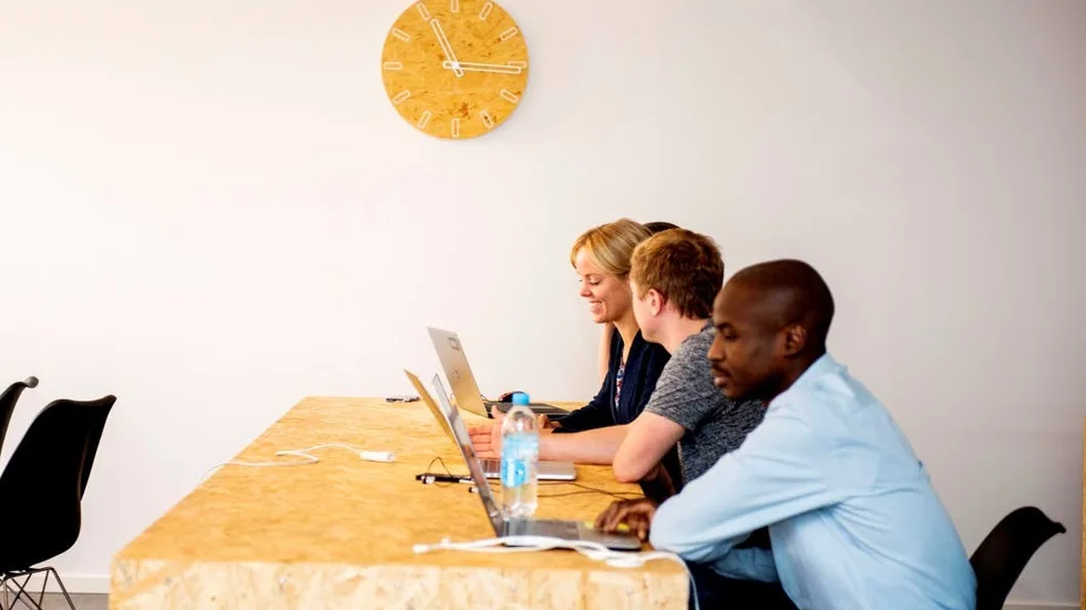 I rummet för ”Hot Desks” kan företagare och entreprenörer sitta och utveckla sina idéer.