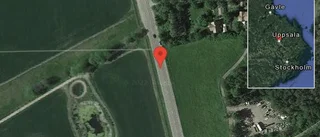Stopp på väg 600 på grund av olycka med en personbil