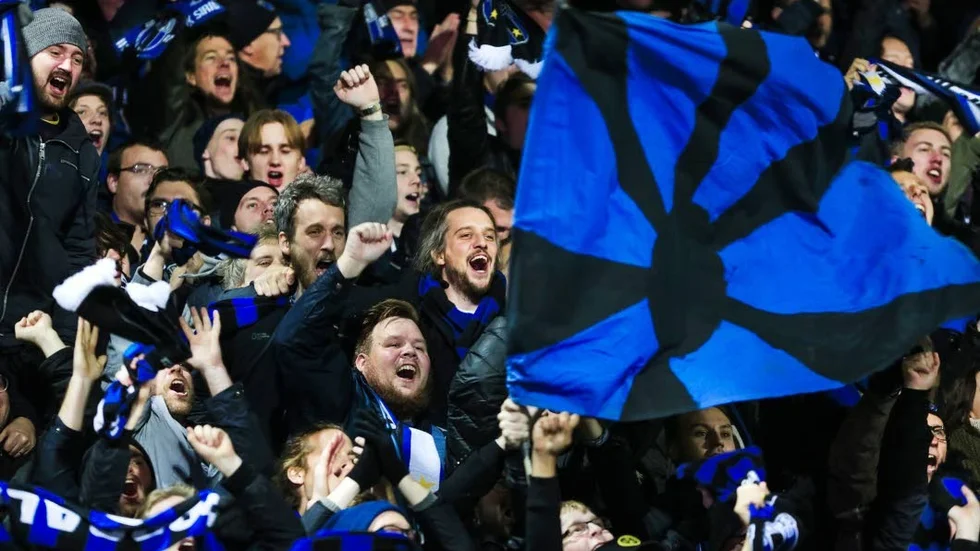 251 personer har säkrat en plats i Västra sidans bussar för att stötta Sirius i premiären borta mot IFK Norrköping.