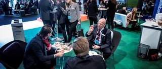 Samlas för att skapa relationer