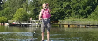 Paddleboard lockade vid Valloxen