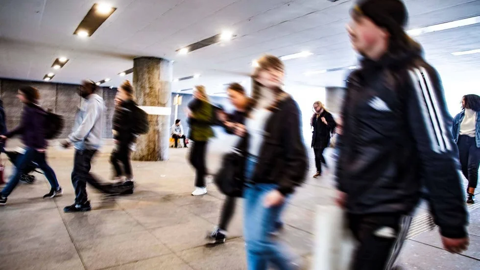 Undersökningen omfattar 7 400 ungdomar i Uppsala län. Personerna på bilden har inget med rapporten att göra.