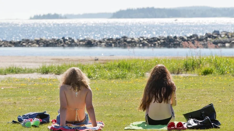 Varmare väder väntas till helgen.