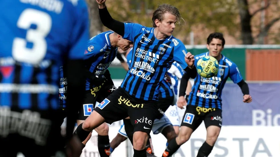 Sirius match mot Östersund tidigareläggs.