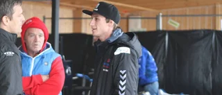 VM-festen i Hallstavik inleddes med regn