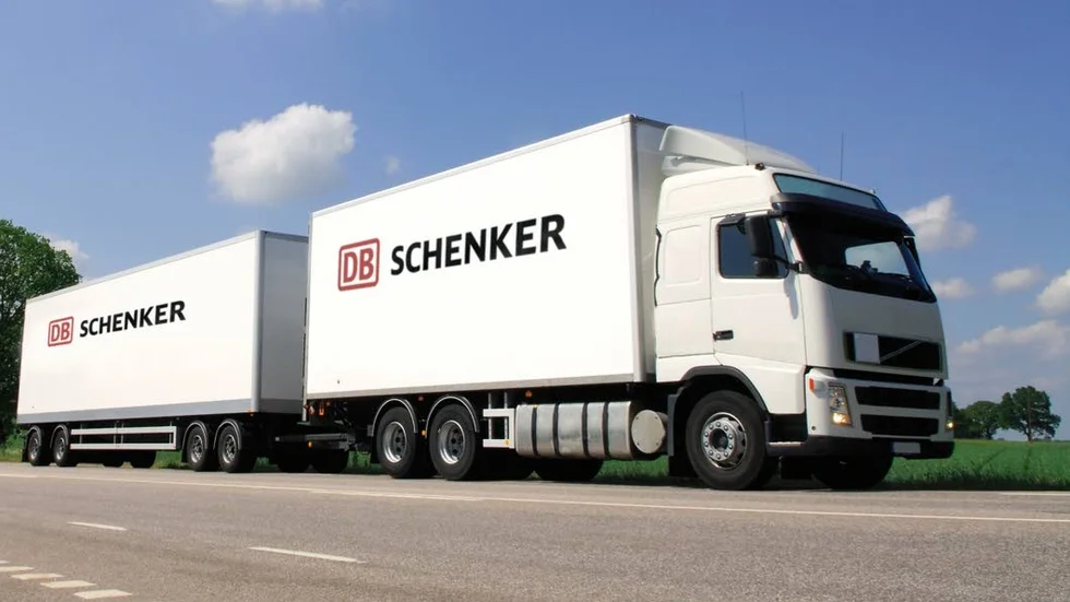 En samverkan mellan Pajala och Arjeplog ska förbättra pakettransporter i glesbygd.
