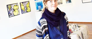 Köp konst – och skänk samtidigt pengarna till Ukraina • Nu pågår välgörenhetsutställning i Skellefteå: ”Helt fantastiskt”