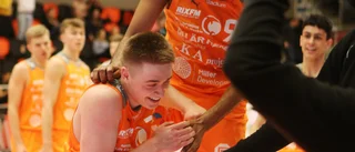 Bergströms show sänkte Köping: "Vill bara bidra till en vinst"